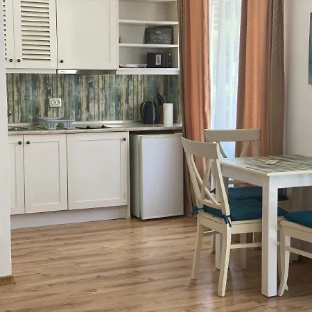 公寓式酒店 Dawn Park Complex