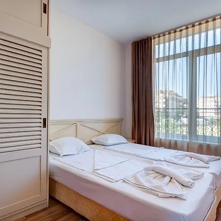 Dawn Park Complex 4* 阳光海滩