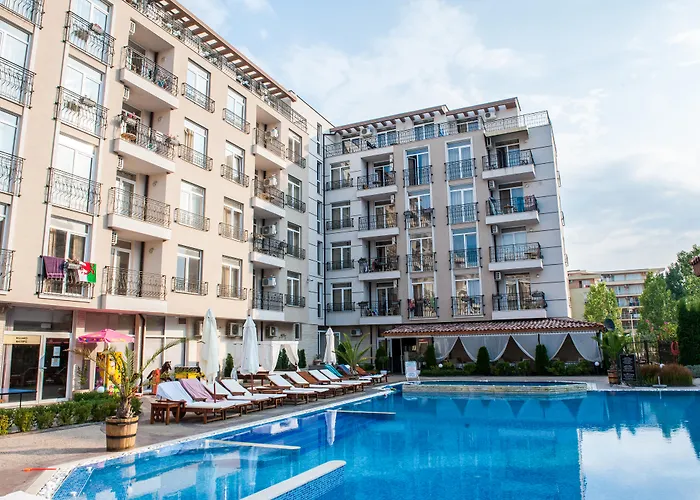 Dawn Park Complex 4* ساني بيتش