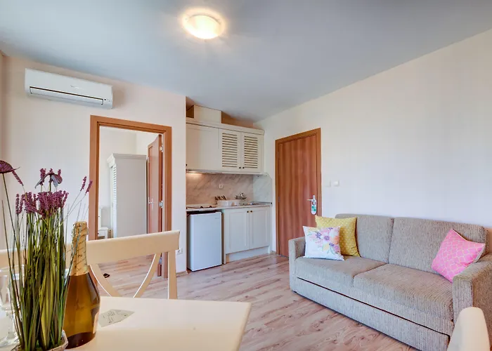 Dawn Park Complex Aparthotel Sunny Beach