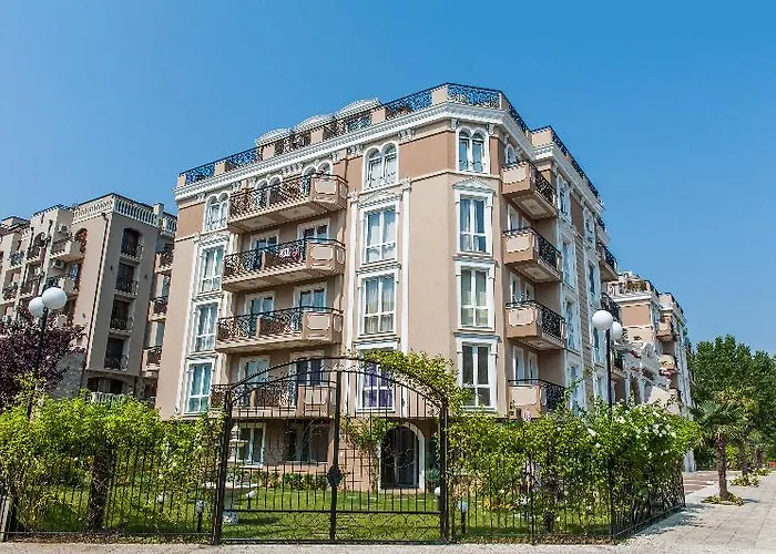 Dawn Park Complex 3* Sunny Beach