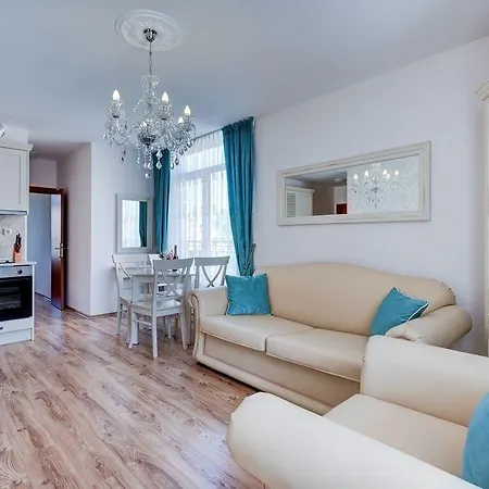 Dawn Park Complex Aparthotel