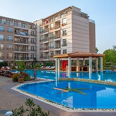 Ξενοδοχείο με διαμερίσματα Dawn Park Complex