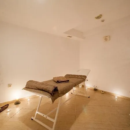 Apart-hotel Dawn Park Complex 3*