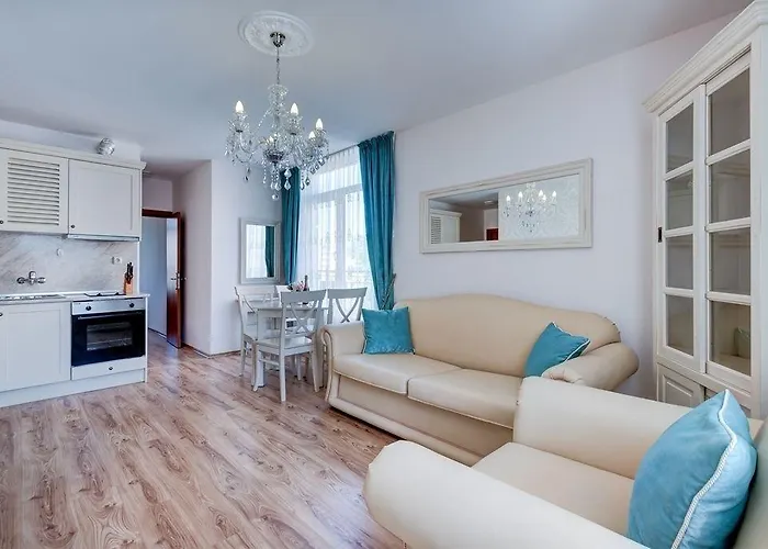 Dawn Park Complex Aparthotel