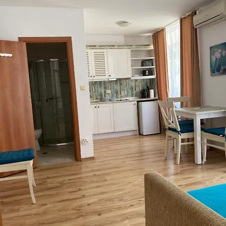 Апарт-готель Dawn Park Complex