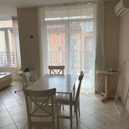 Dawn Park Complex Апарт-готель Сонячний Берег