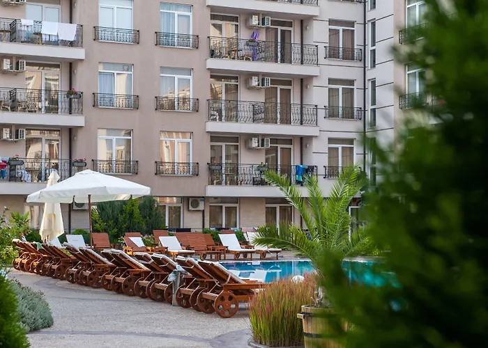 Dawn Park Complex Hotel apartamentowy 4*